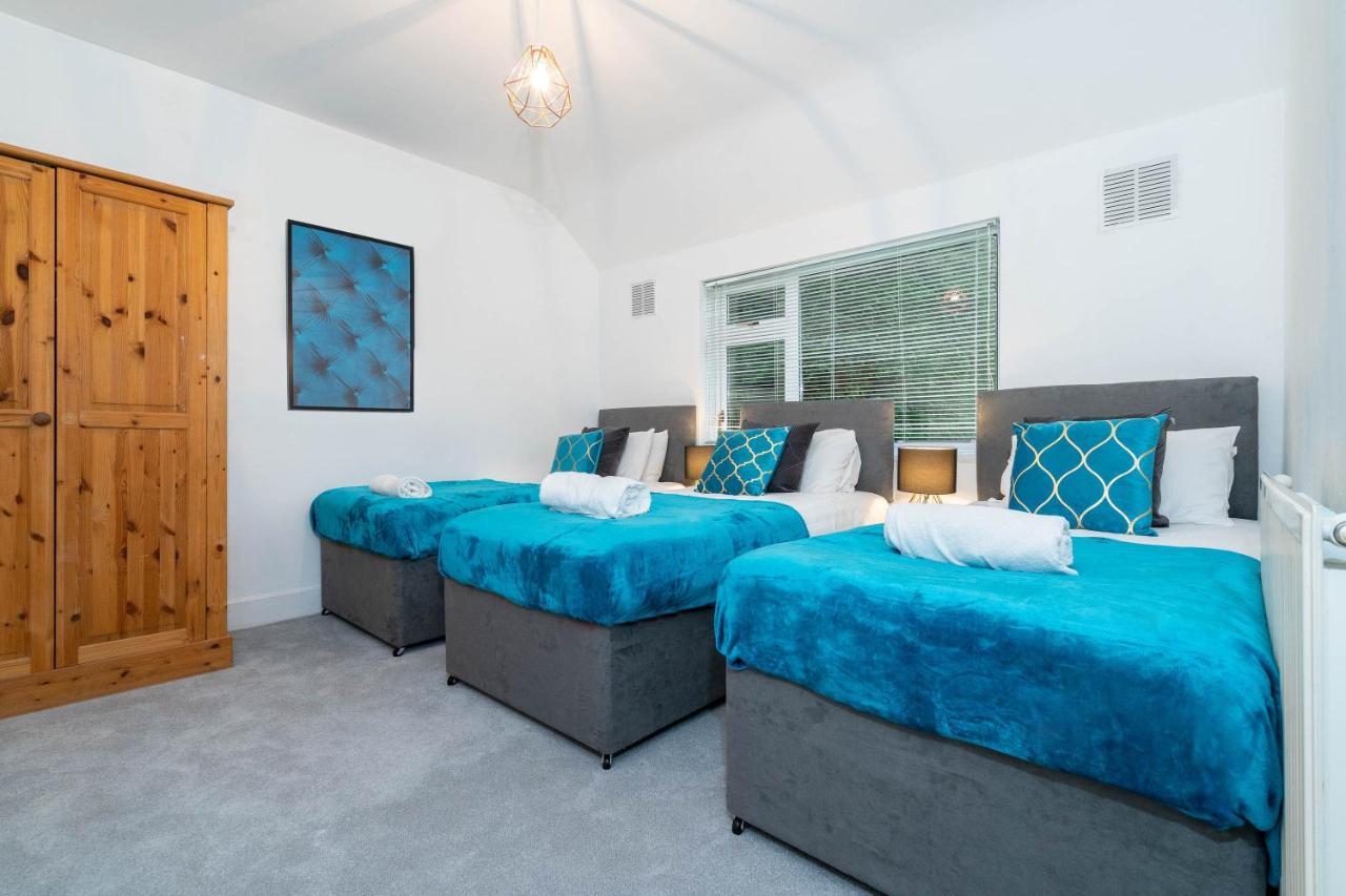 Large 4 Bedroom House - Top Rated - Off-Street Parking - Garden - Sleeps 9 - Contractors - Groups - Pool Table Northfield Kültér fotó