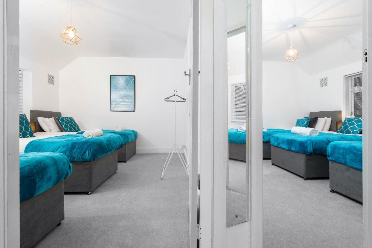 Large 4 Bedroom House - Top Rated - Off-Street Parking - Garden - Sleeps 9 - Contractors - Groups - Pool Table Northfield Kültér fotó