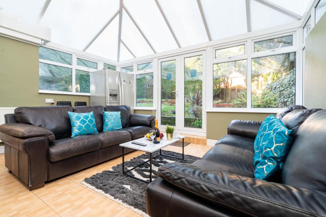 Large 4 Bedroom House - Top Rated - Off-Street Parking - Garden - Sleeps 9 - Contractors - Groups - Pool Table Northfield Kültér fotó